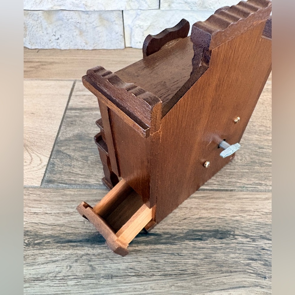 Miniature Piano Music Box - wooden - Vintage - Picture 4 of 6